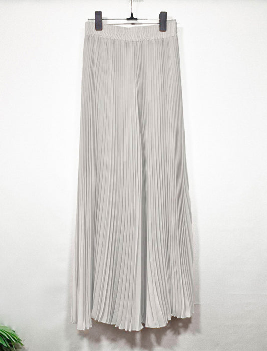 極細ランダムプリーツ フレアワイドパンツ（スカーチョ）