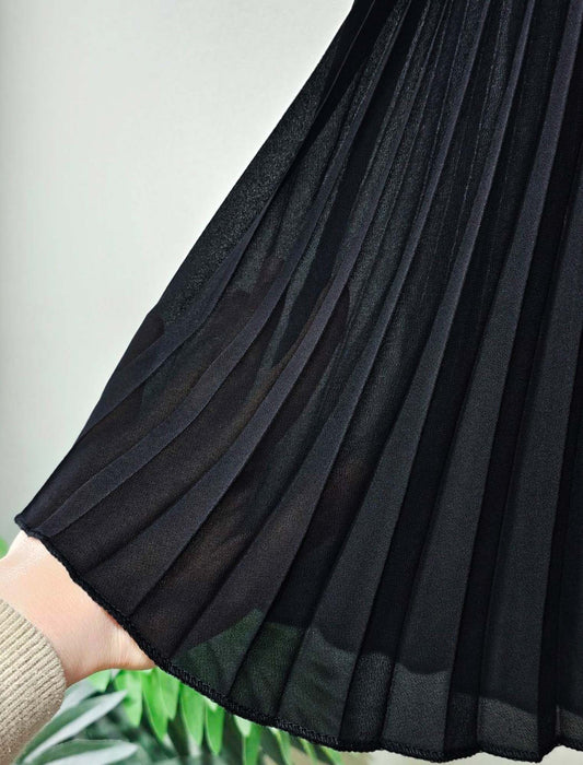極細ランダムプリーツ フレアワイドパンツ（スカーチョ）