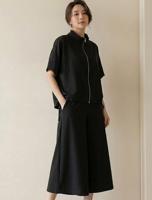 スタンドカラー ジップアップ半袖プルオーバー＆ワイドパンツ セットアップ