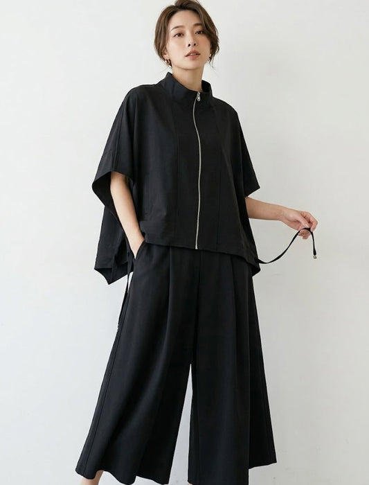 スタンドカラー ジップアップ半袖プルオーバー＆ワイドパンツ セットアップ