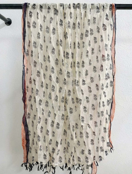 ペイズリー柄 タッセル付 エスニック大判ストール