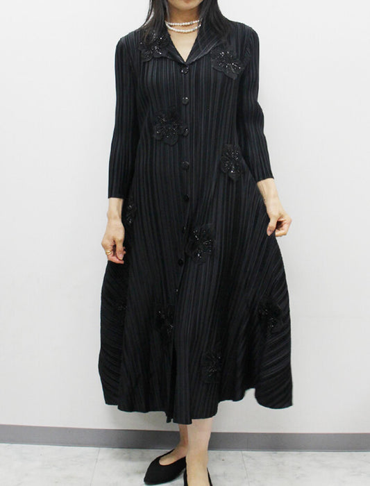 ゆったりプリーツコートワンピース