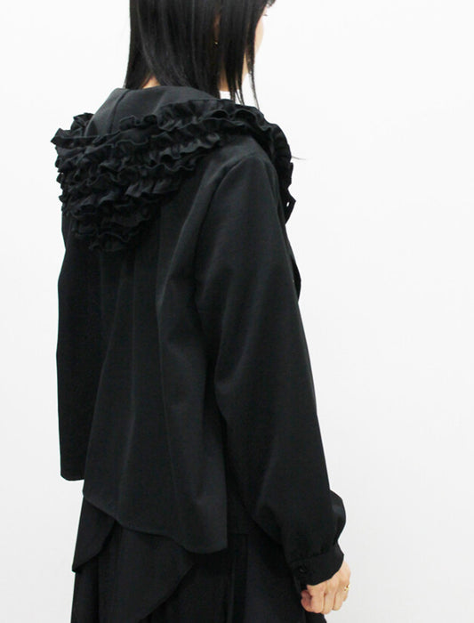 フリルフードが可愛いブラウスジャケット