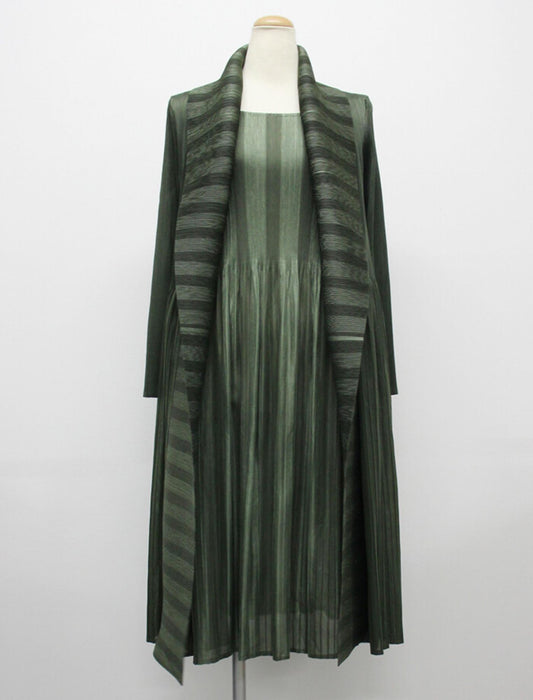 ストライプ柄入り重ね着風プリーツワンピース