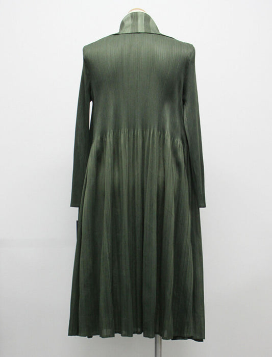 ストライプ柄入り重ね着風プリーツワンピース