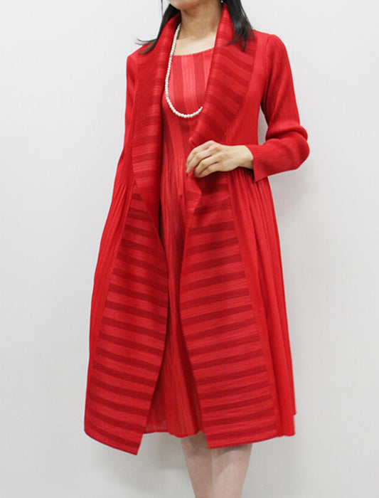 ストライプ柄入り重ね着風プリーツワンピース