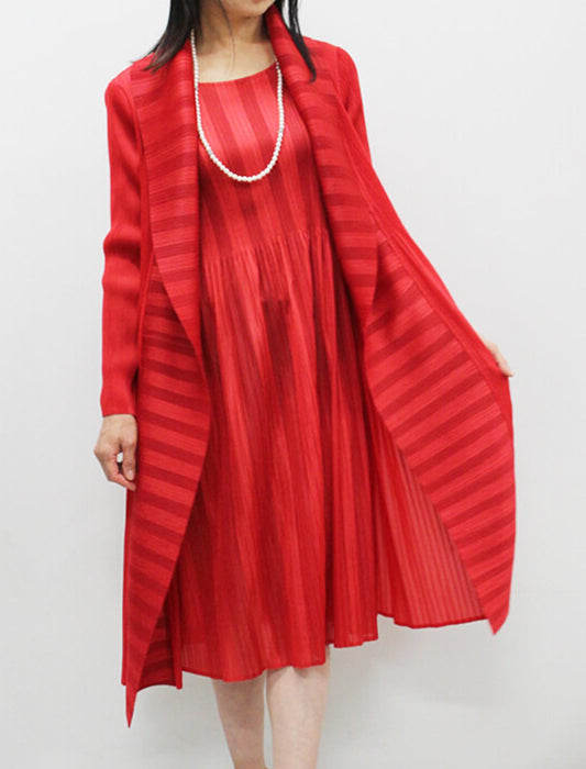 ストライプ柄入り重ね着風プリーツワンピース