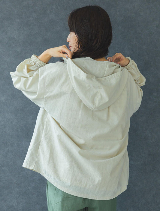 撥水＆持ち運びOK！ ボリューム袖ポケッタブルマウンテンパーカー