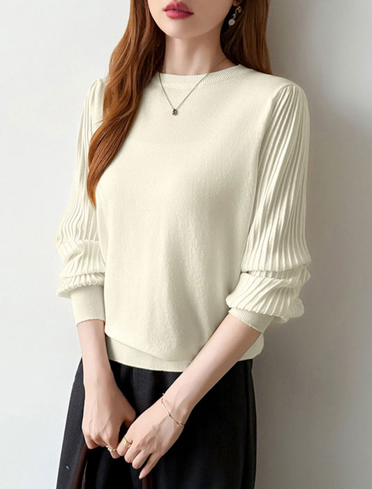 シンプルなのに印象的！プリーツスリーブニット