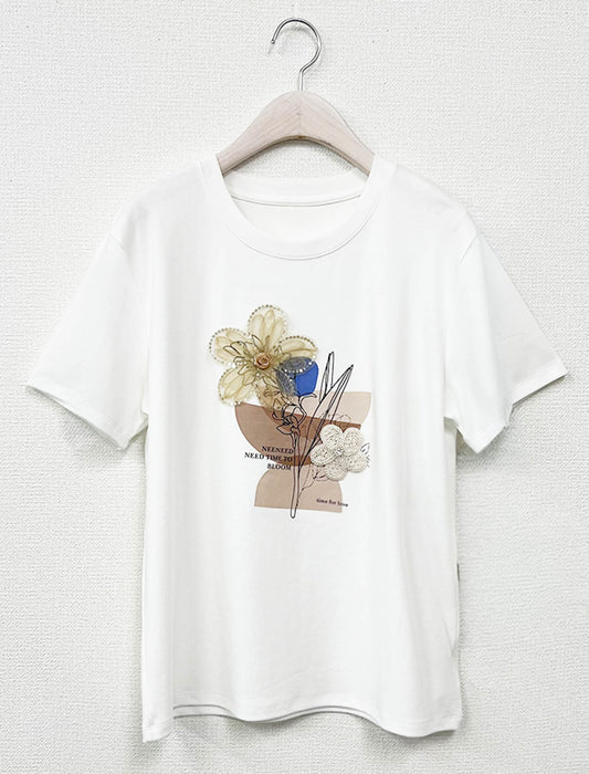 立体フラワーモチーフパッチワークＴシャツ