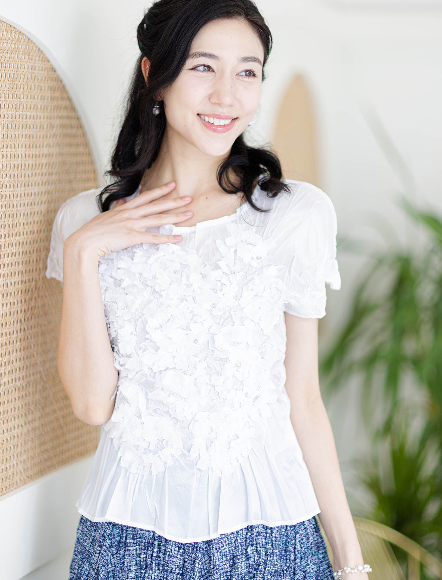 【美品】deres デレス　ショートスリーブブラウス　ホワイト SPECCHIO＞Gプリーツフレンチ袖ブラウス | Northmall（ノースモール