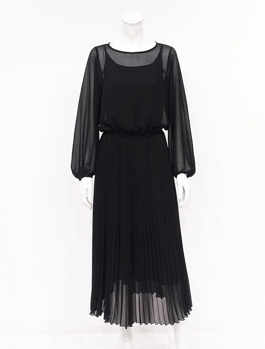 ＜SPECCHIO＞シフォンプリーツワンピース