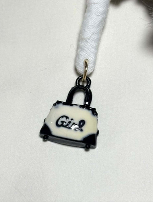 ポンポンスカートメガネちゃんチャーム