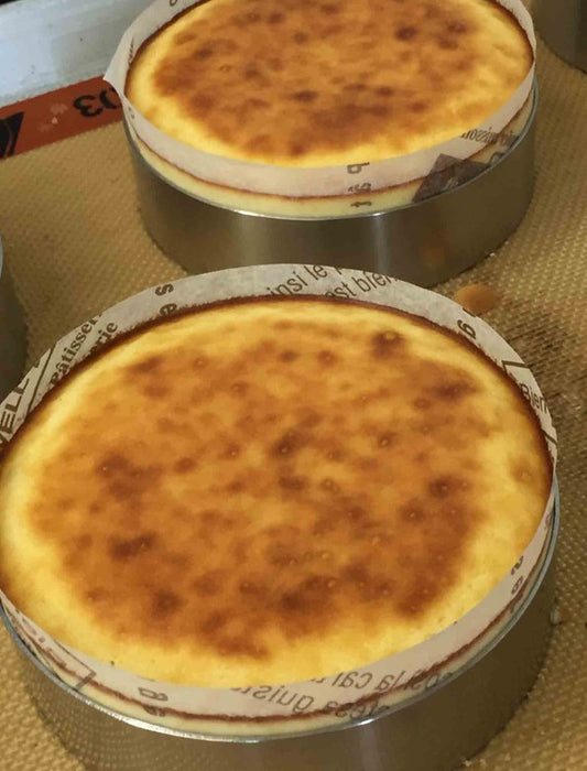 【お取り寄せ(送料込)】＜Panari CAKE&CAFE＞半熟とろりんチーズケーキ/5号サイズ(直径15cm)